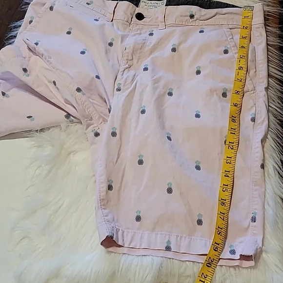 Free planet chino shorts, pineapple pink for mens. Size:34 - Picture 3 of 12